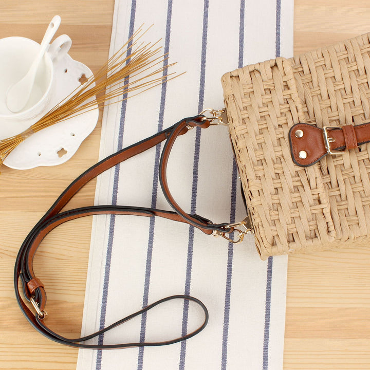 Handbag Made of Handwoven Natural Material with Stylish Leather Closure Kalsten