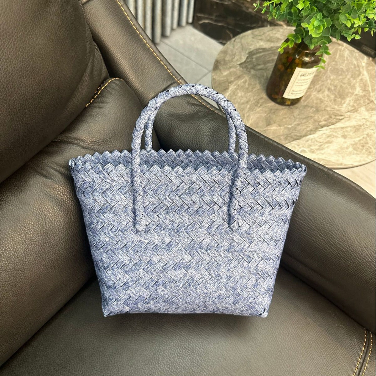 Handcrafted straw bag Acalora