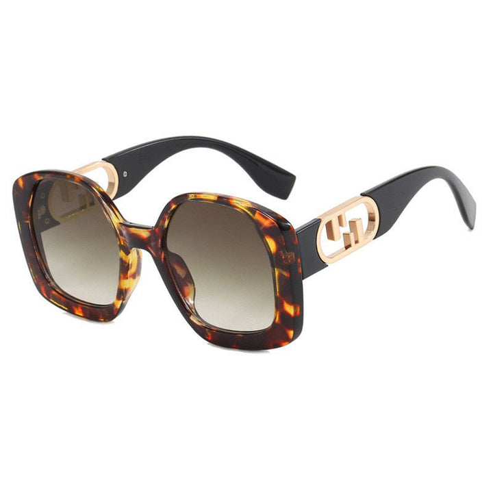 Women oversized sunglasses with extravagant geometric frame and elegant accents Kalsten