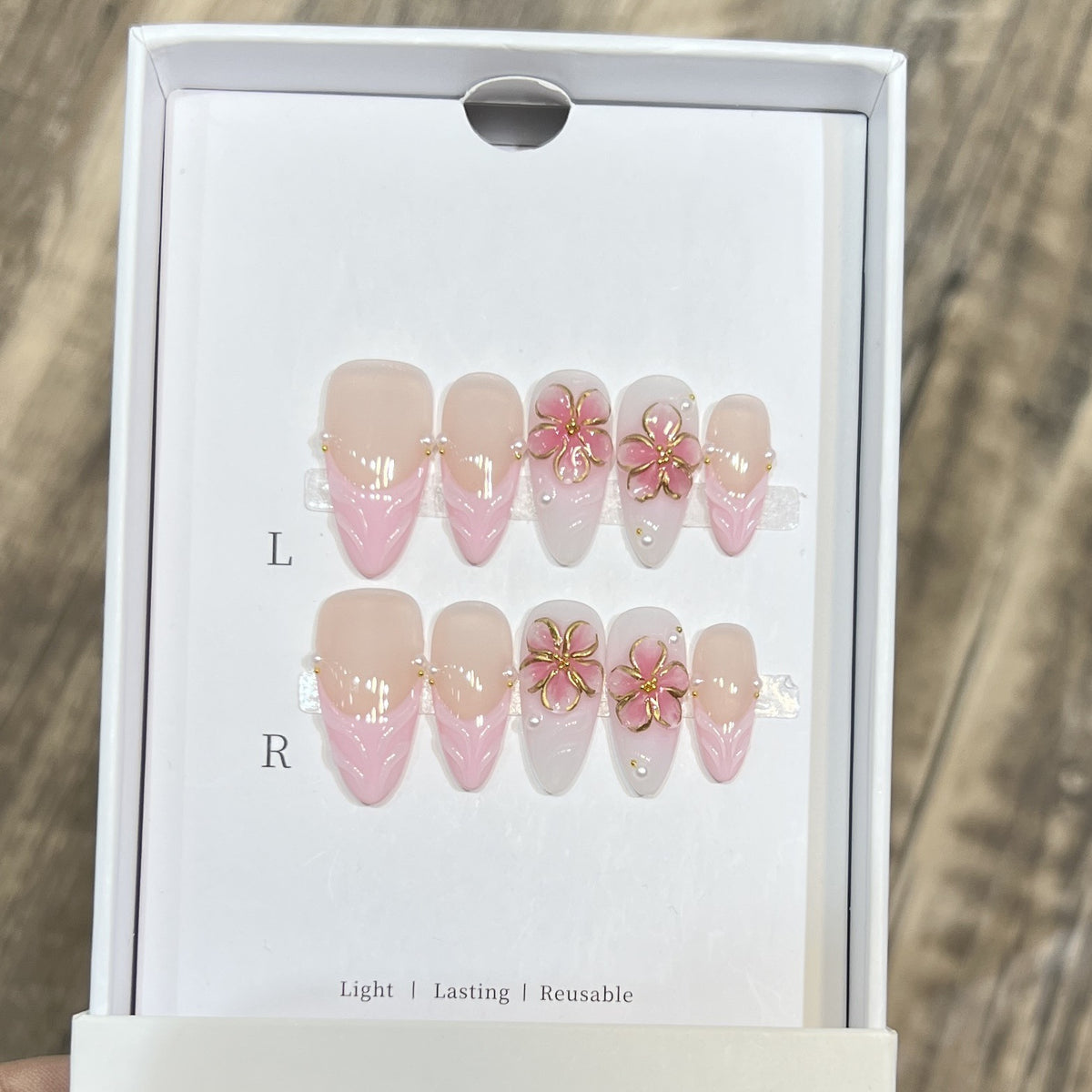 Reusable Press-On Nail Set Acalora