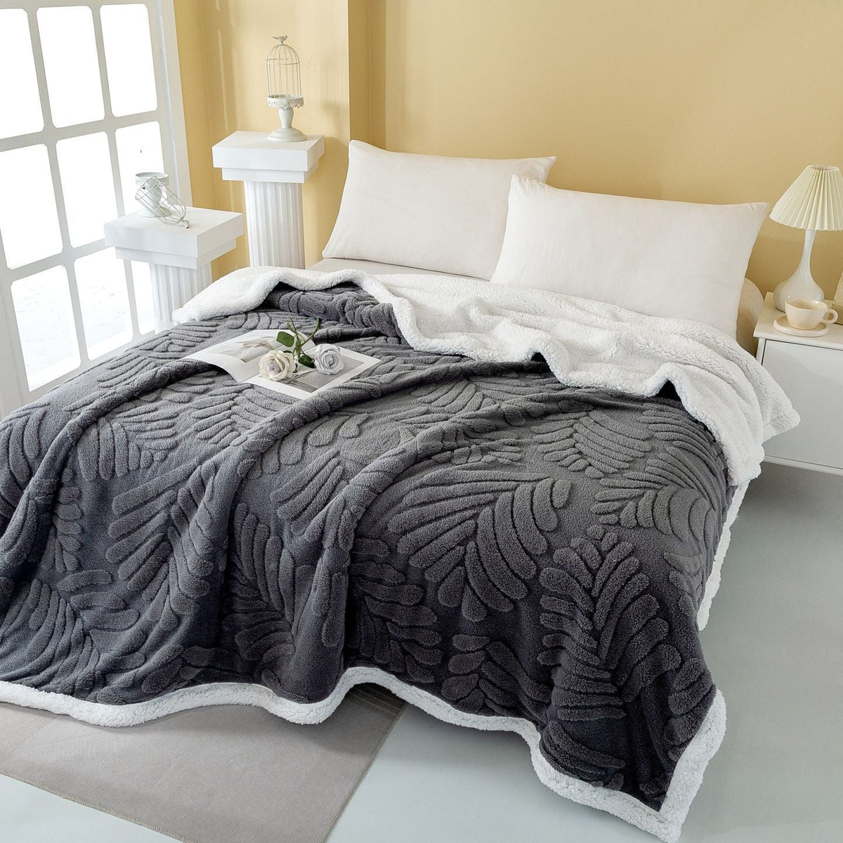 Cozy Fleece Throw Blanket