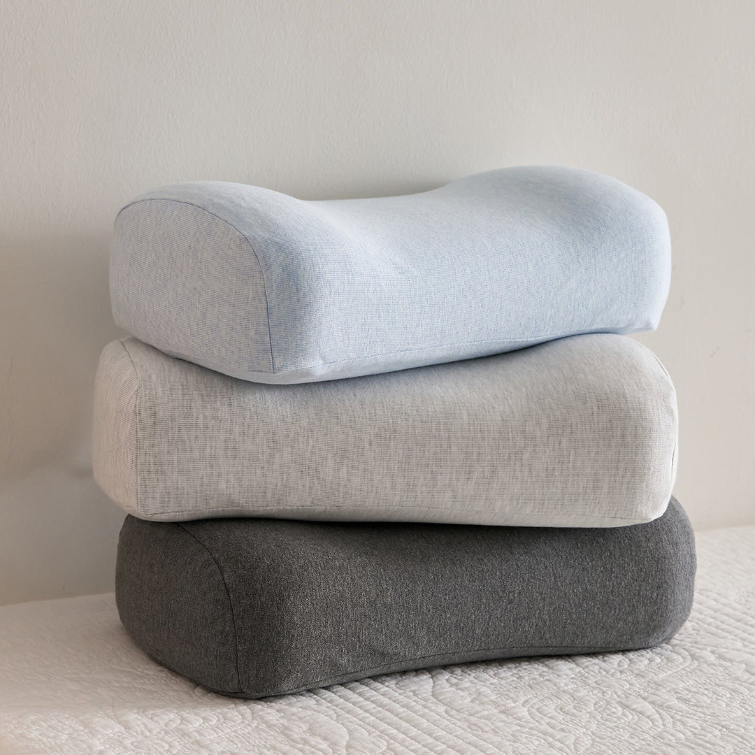 Orthopedic neck support pillow with ergonomic contour Kalsten