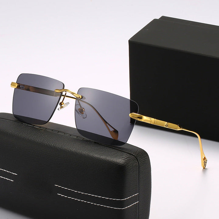 Women's fashionable square sunglasses with luxurious metal accents Kalsten