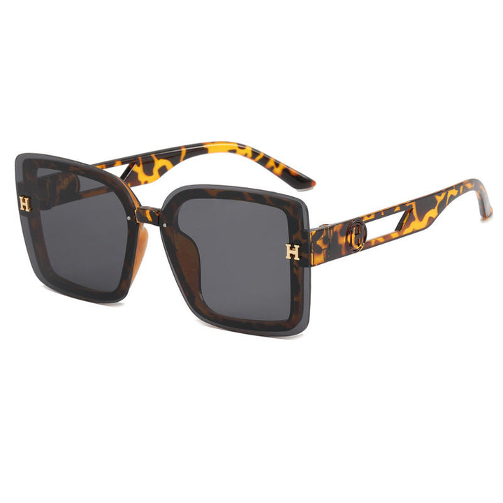 Women modern square sunglasses with elegant design Kalsten