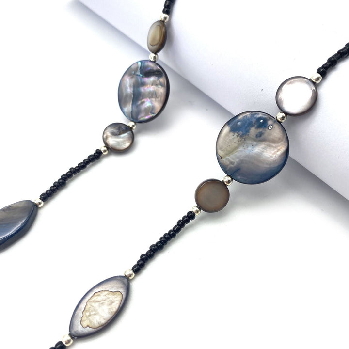 Elegant Beaded Eyewear Holder Kalsten