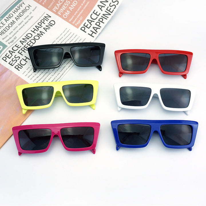 Women Oversized Sunglasses with Modern and Angular Design Kalsten