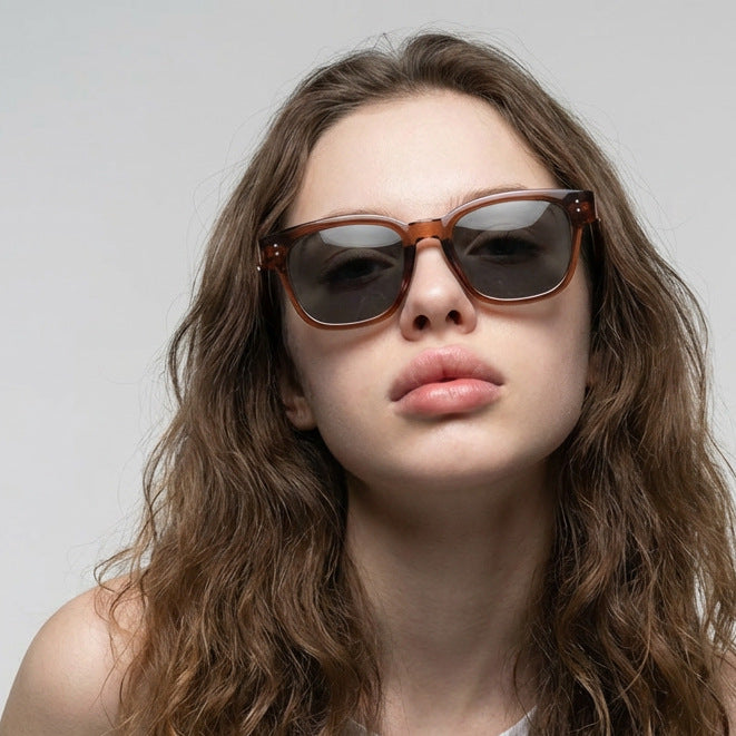 Women’s square sunglasses with a comfortable fit and stylish design Kalsten