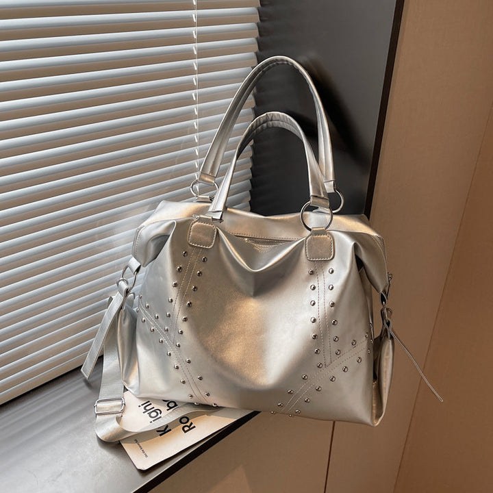 Elegant and Spacious Handbag Kalsten