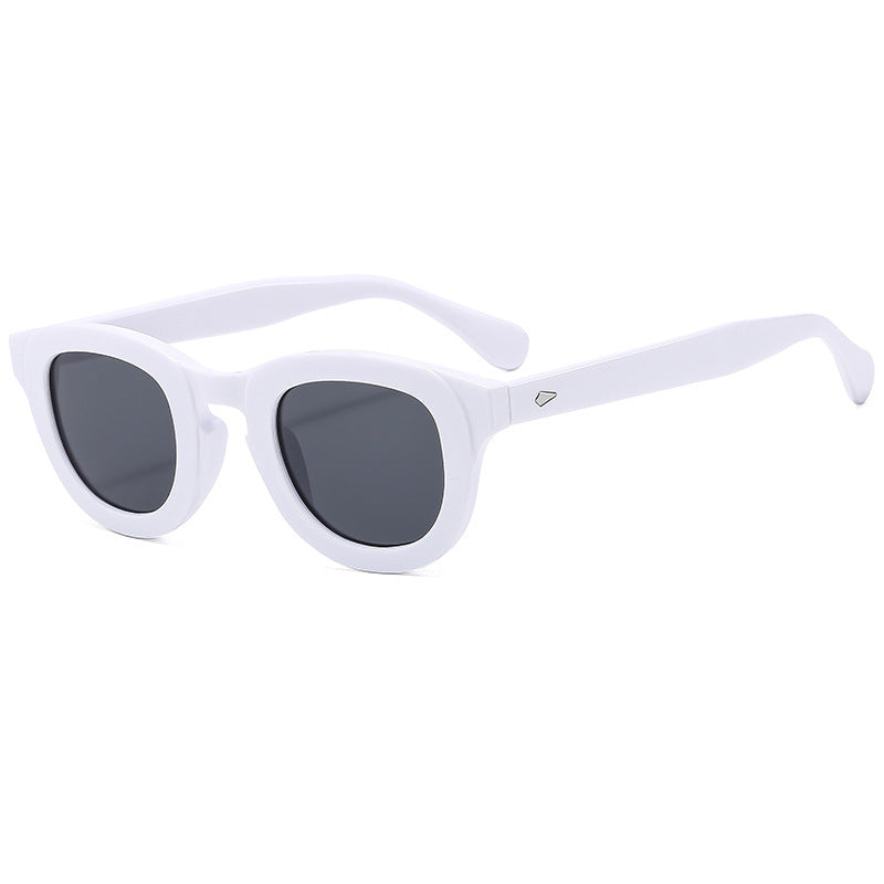Women's sunglasses with fashionable cat-eye design and UV protection Kalsten