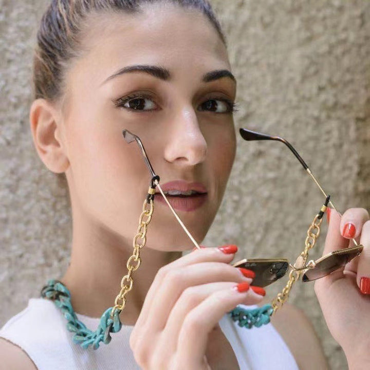 Chic Eyewear Chain Kalsten