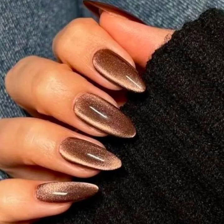 Artificial nails with luxurious gradient and shine Kalsten