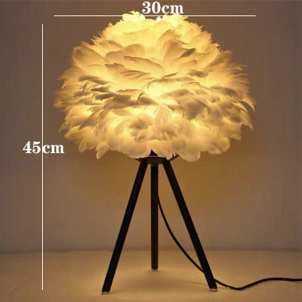 Feather Table Lamp | Kalsten