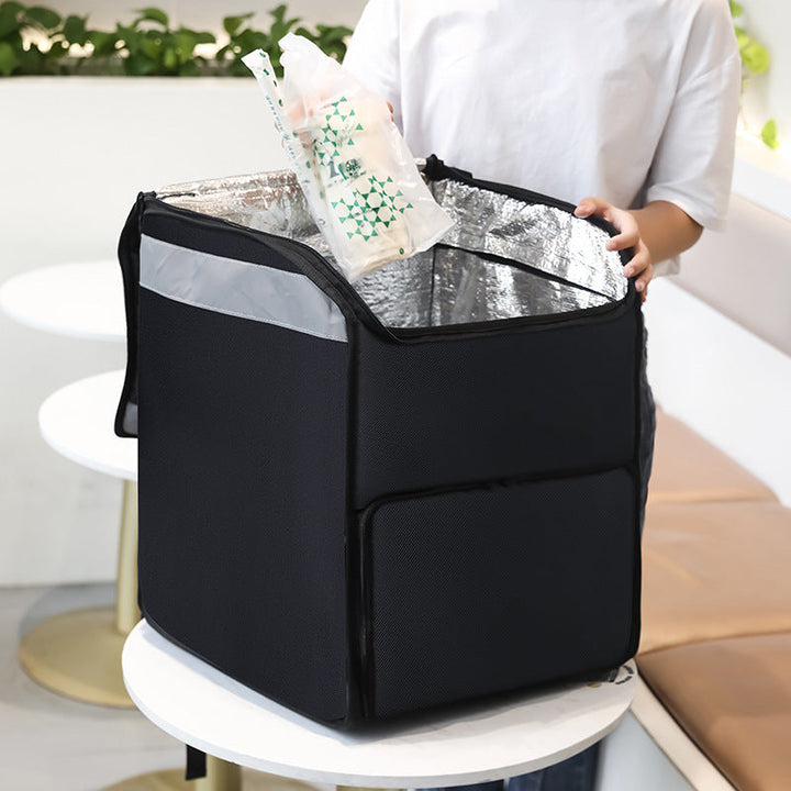 Unisex cooler bag with multiple compartments and padded carrying handle Kalsten