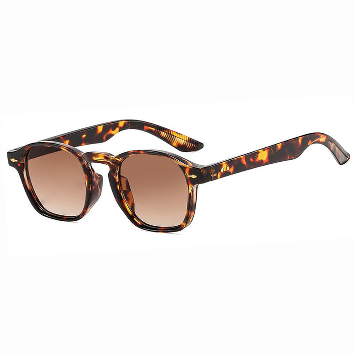 Ladies fashionable rectangular glasses with transparent frame Kalsten