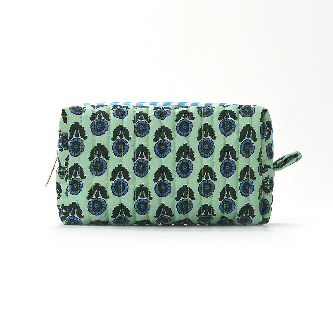 Cosmetic organizer with versatile compartments Kalsten