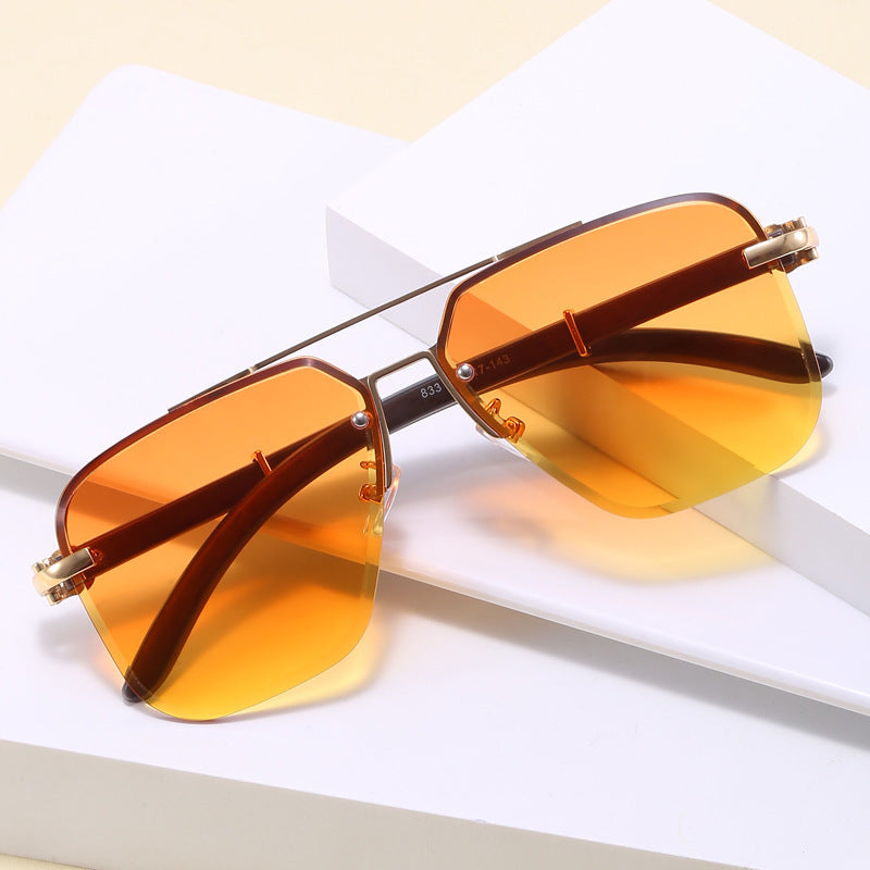Women's Stylish Sunglasses in Elegant Metal Frame Kalsten
