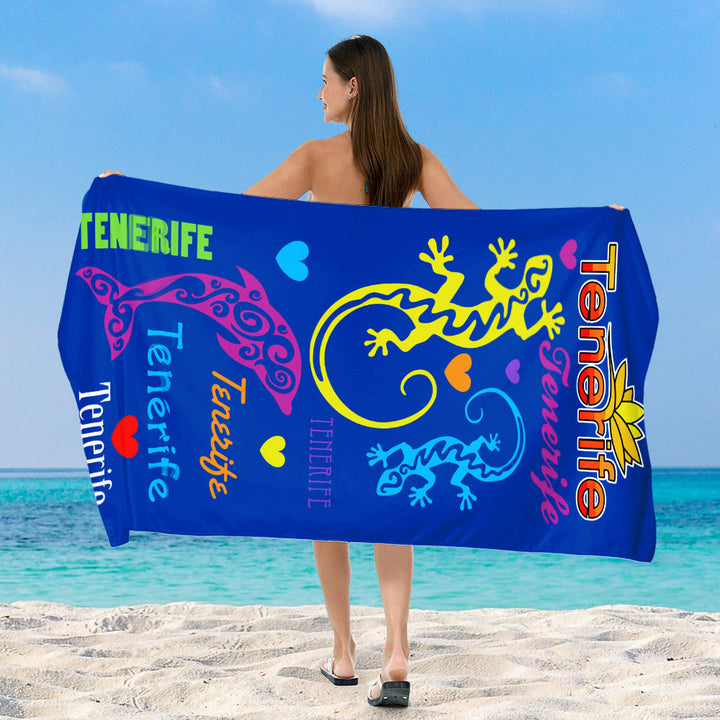 Beach towel with vibrant, colorful animal motif Kalsten