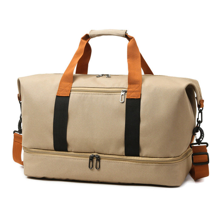 Sporty travel bag with sturdy carrying handles and adjustable shoulder strap Kalsten