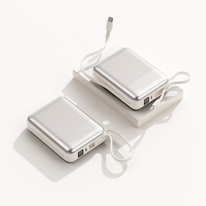 Compact power bank with integrated cable system Kalsten