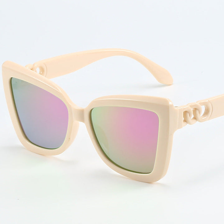 Ladies modern cat-eye sunglasses with clear frame and UV protection Kalsten
