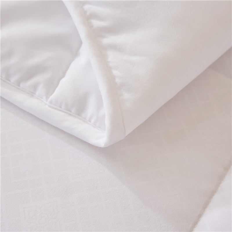 Ladies Allergy-Friendly Quilted Blanket with Breathable Microfiber Cover Kalsten