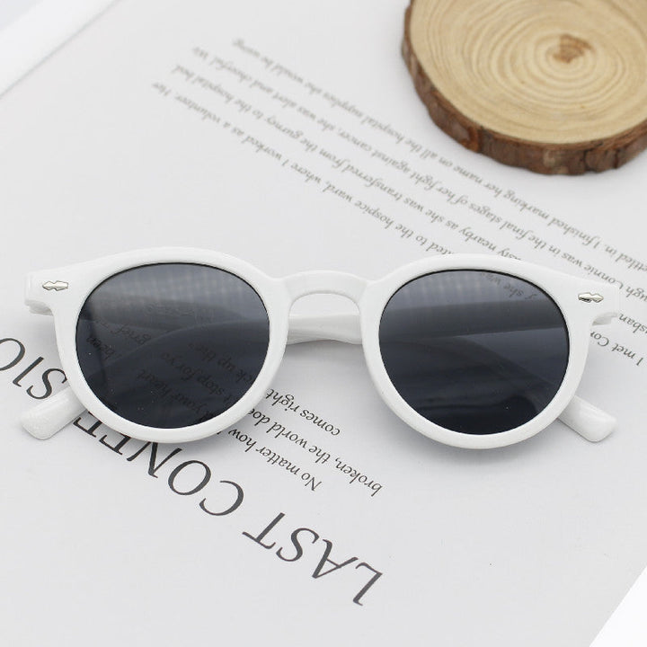 Ladies' Round Sunglasses with Elegant Design Kalsten