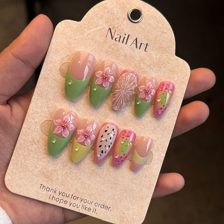 Artistic Floral-Patterned Press-On Nail Set Kalsten