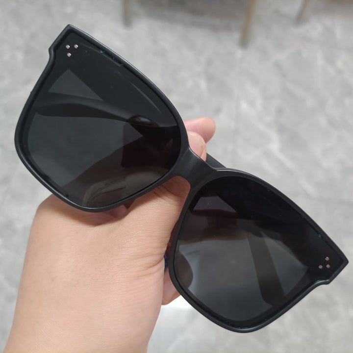 Ladies Oversized Sunglasses in Modern Design Kalsten