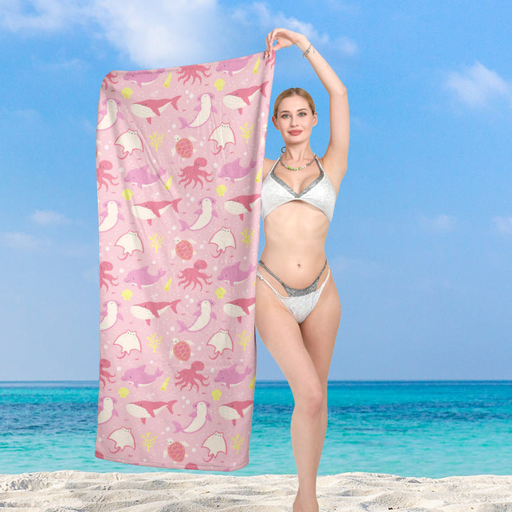 Beach towel with stylish lighthouse and wave pattern Kalsten