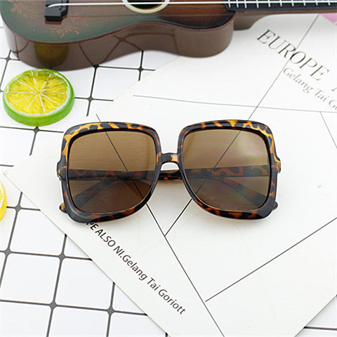 Women’s Geometric Sunglasses in Modern Design Kalsten