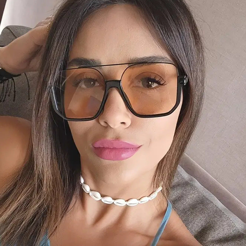 Women's trendy square sunglasses with transparent frame Kalsten