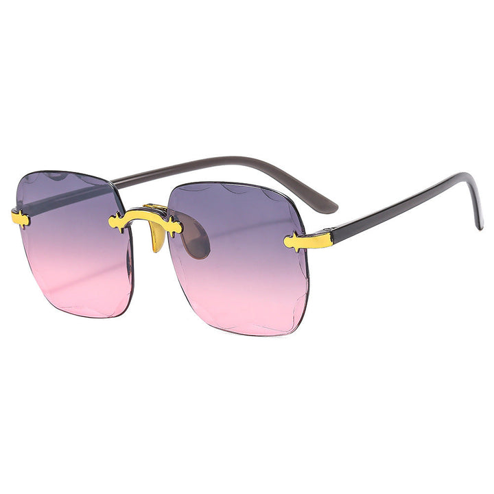 Ladies oversized sunglasses with unique design elements Kalsten