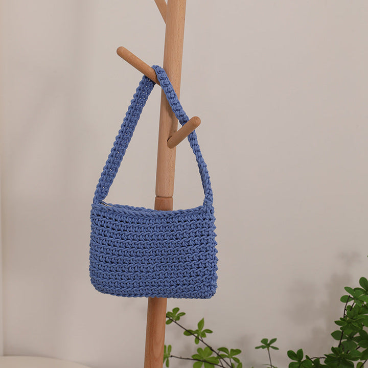 Handmade straw crossbody bag with structured design Kalsten