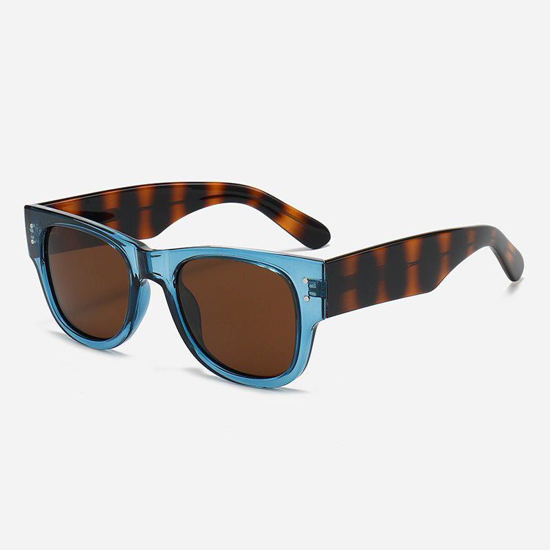 Ladies sunglasses in minimalist and elegant design Kalsten