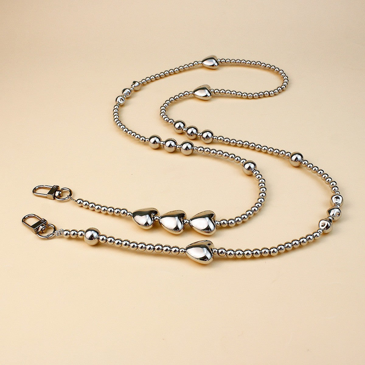Elegant Beaded Eyewear Chain Acalora