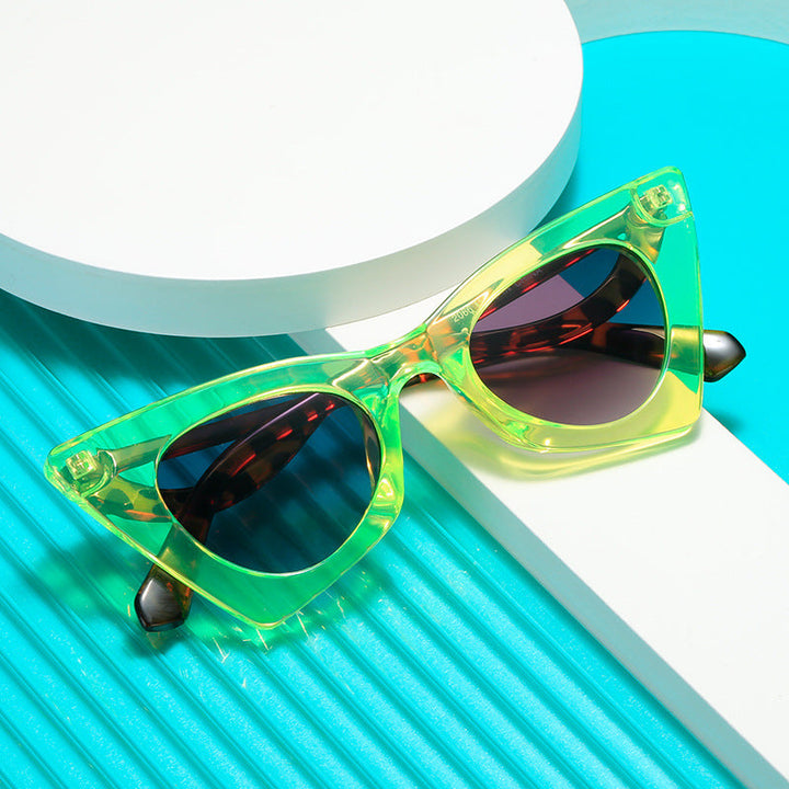 Ladies fashionable cat-eye sunglasses in fashion style Kalsten