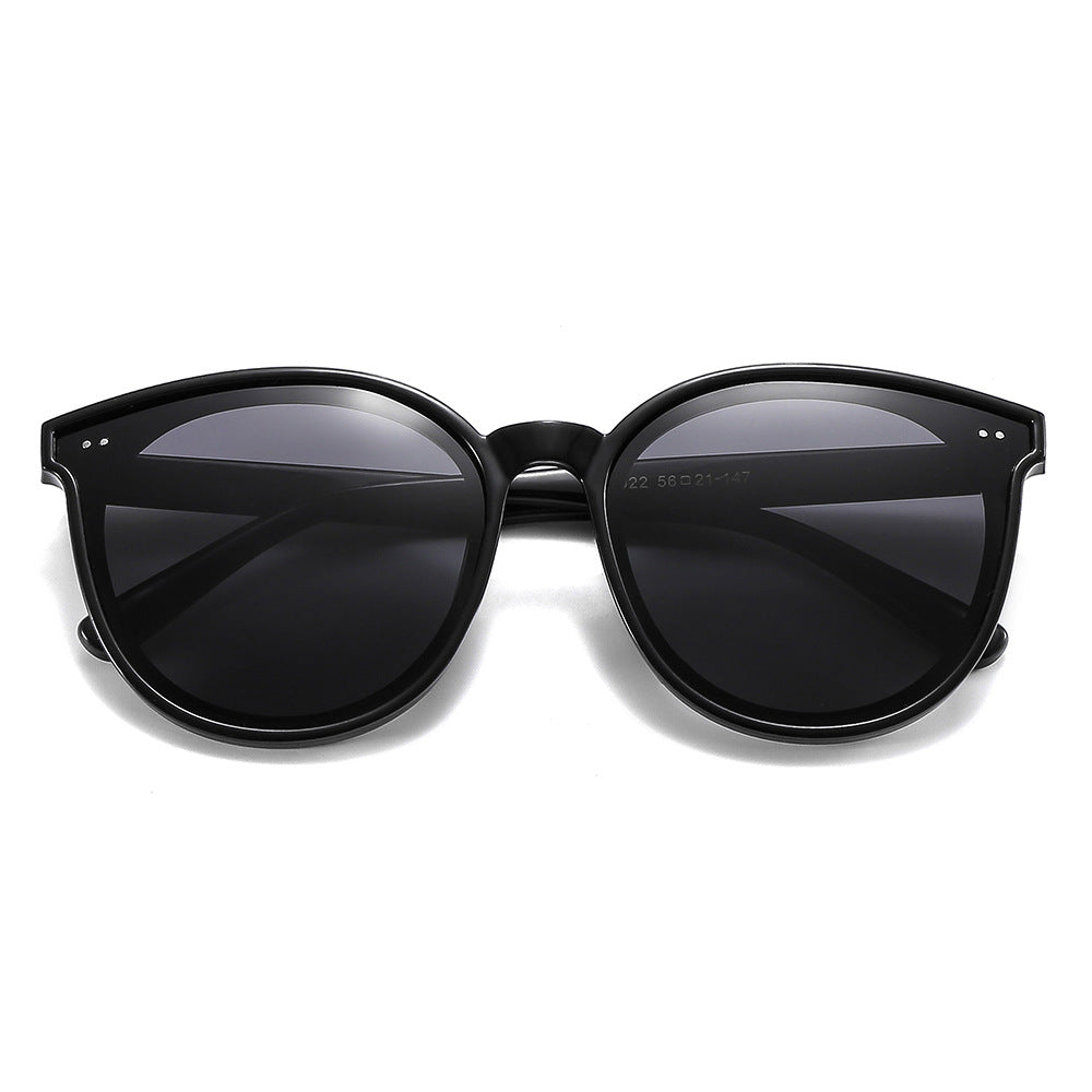 Women's Stylish Sunglasses with Large, Elegant Frame Kalsten