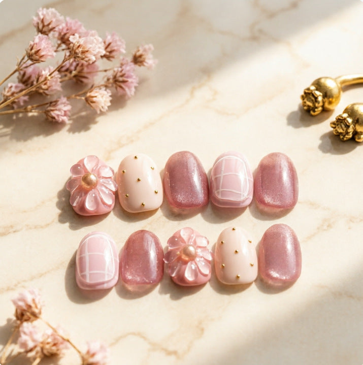 Artificial nails with floral designs Kalsten
