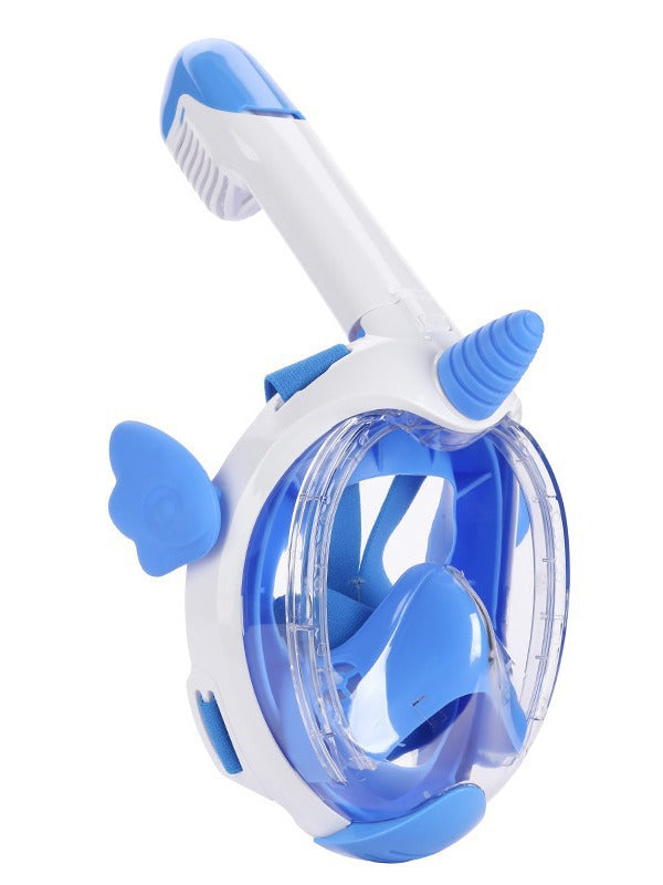 Diving mask with curved field of view and flexible silicone frame Kalsten