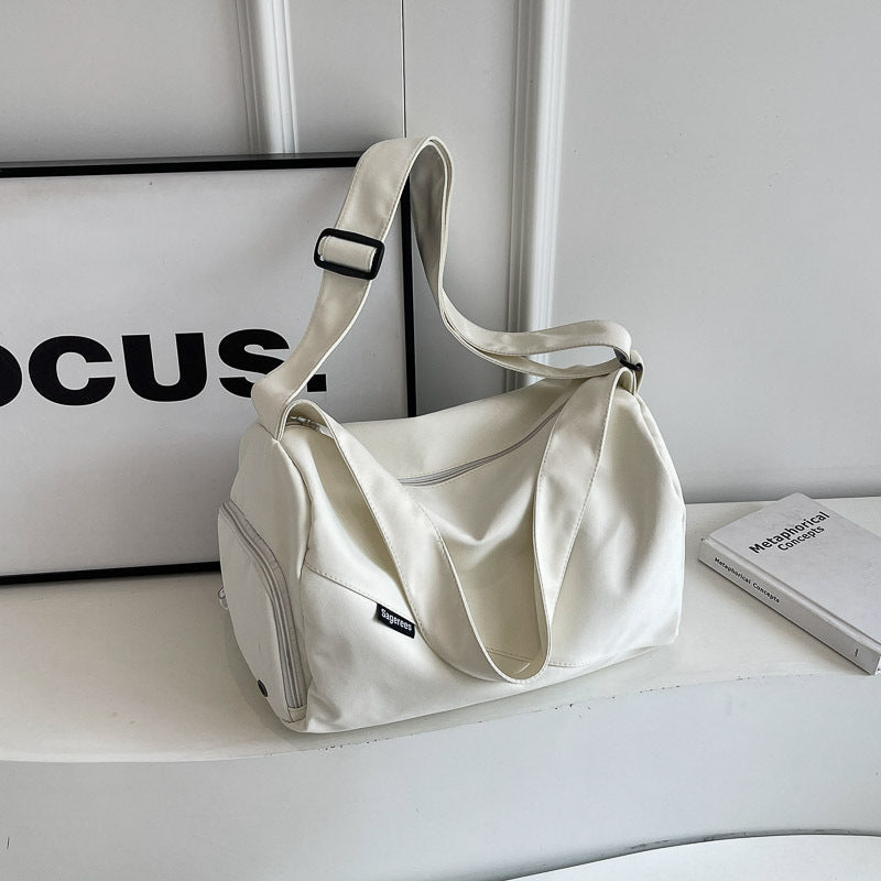 Tote bag with adjustable shoulder strap and spacious inner compartment Kalsten