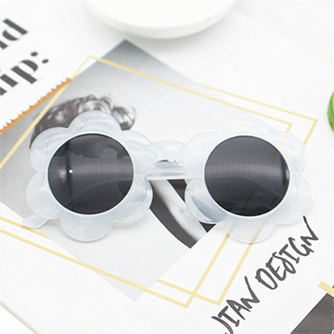 Women's sunglasses in playful floral pattern Kalsten