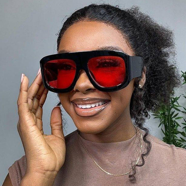 Women's fashionable oversized sunglasses with distinctive design Kalsten
