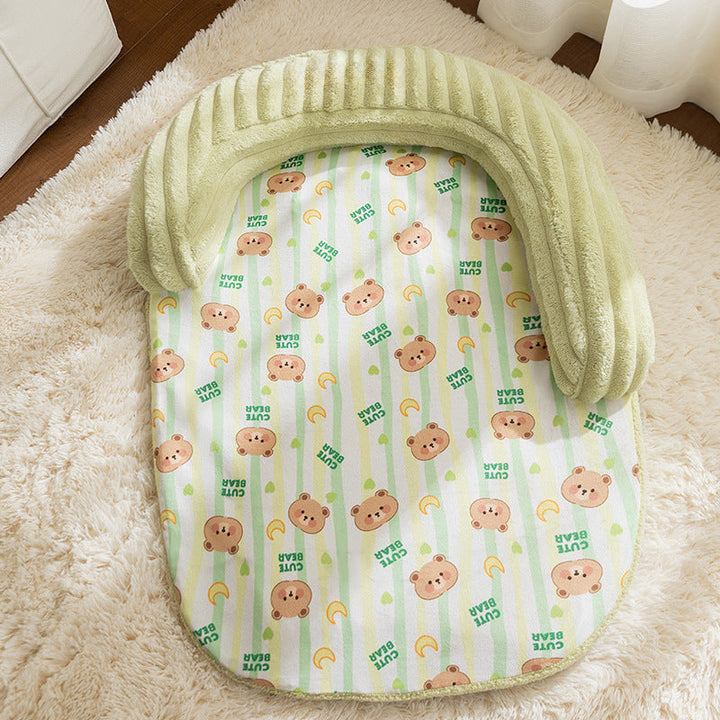 Cozy Dot-Patterned Dog Bed