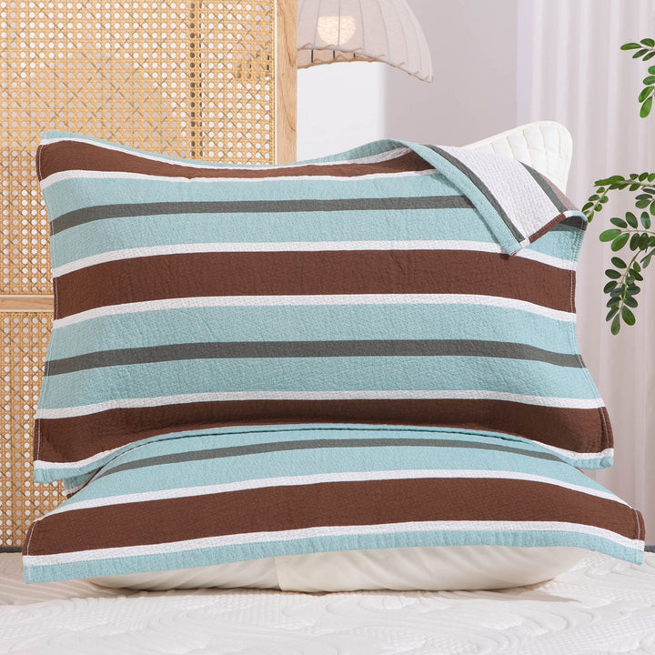 Women's pillowcase with delicate floral motif Kalsten