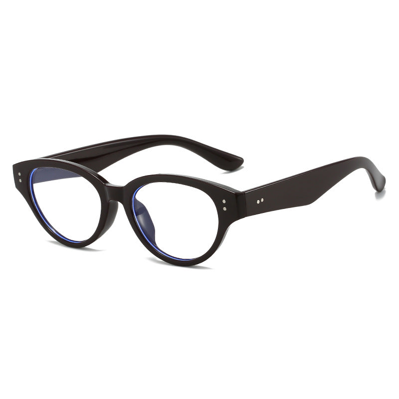 Women Cat-Eye Sunglasses with retro-inspired frame structure Kalsten