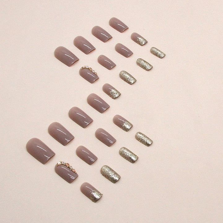 Glamorous Glitter and Crystal Nail Art Tips Kalsten