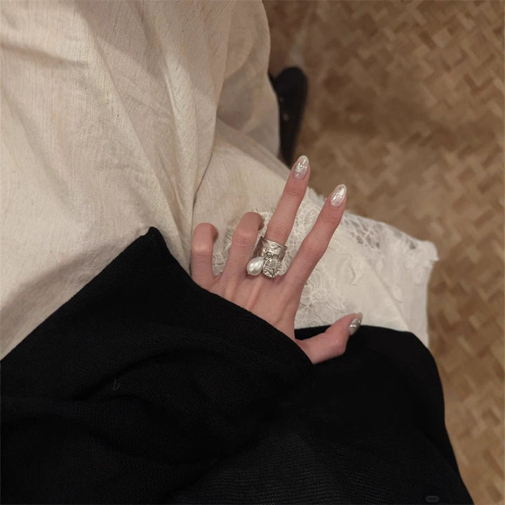 Artificial nails with decorative accents Kalsten