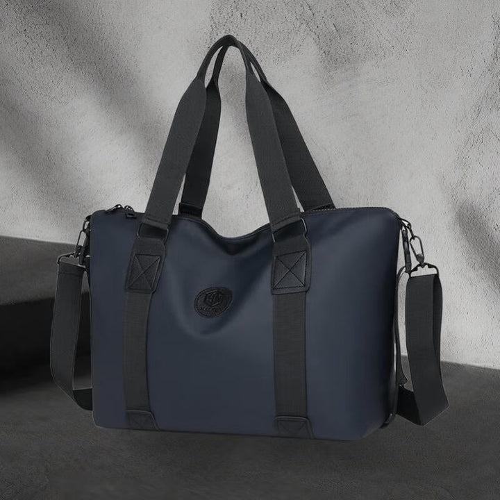 Tote bag with versatile design and spacious storage Kalsten