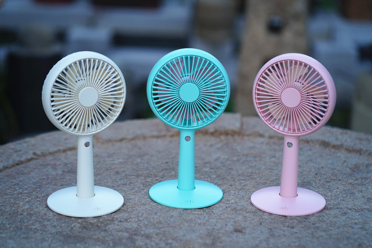 Unisex Portable Table Fan with Flexible Design and Powerful Battery Bowlift