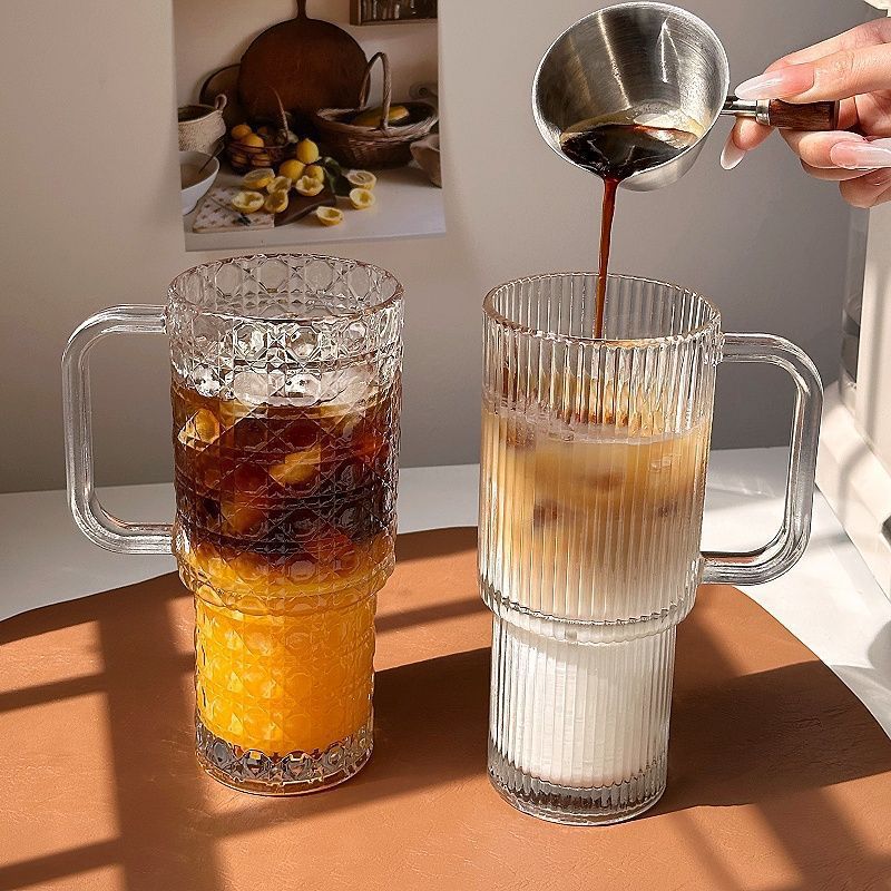 Ladies stylish drinking cups with unique pattern Kalsten